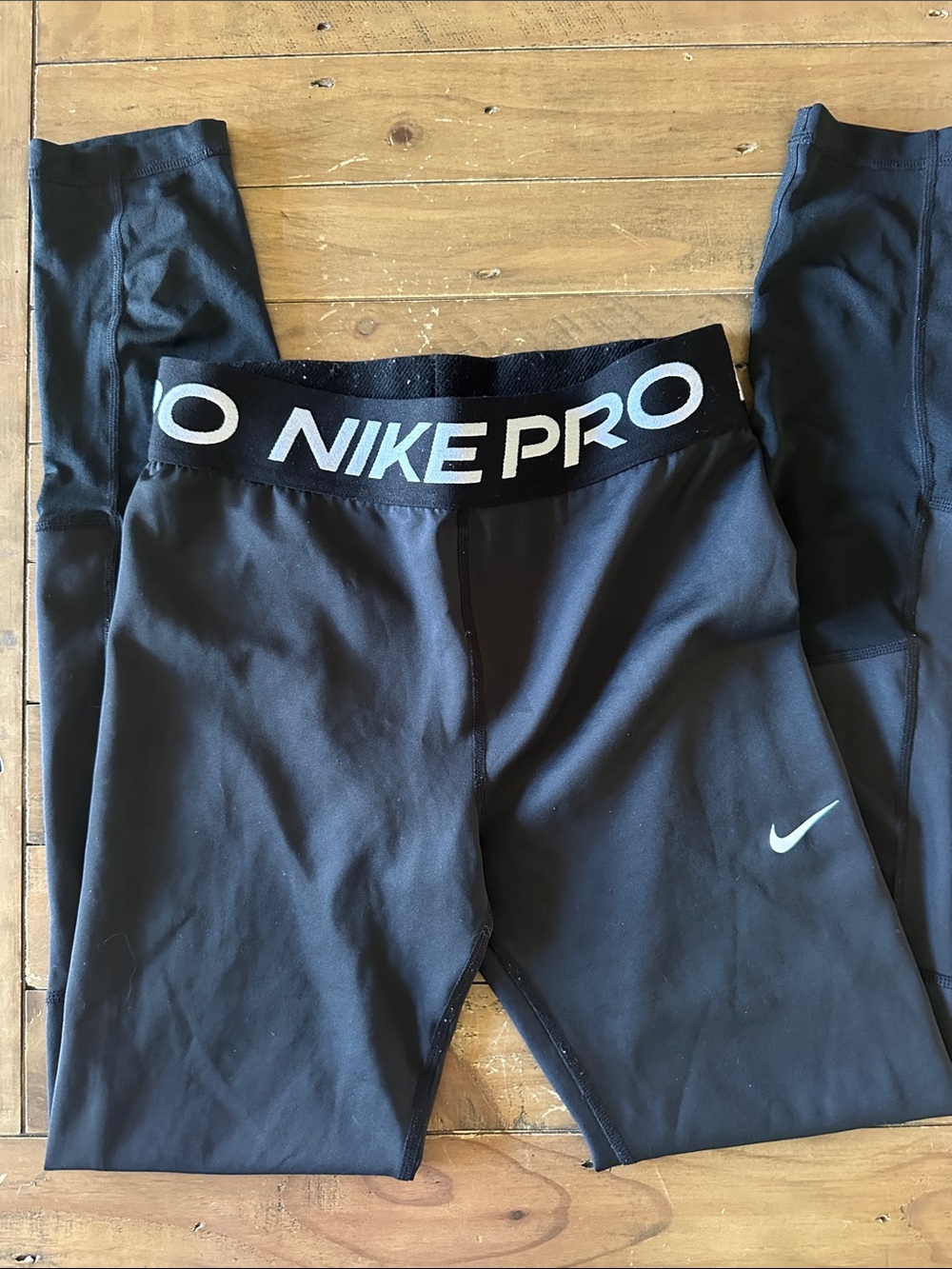 Nike PRO Black Youth Performance Leggings with White Logo size XL